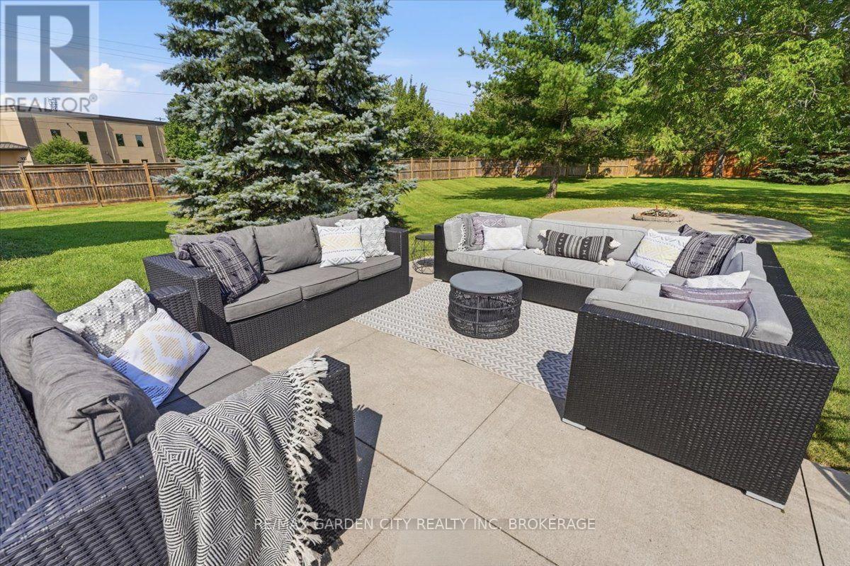 1581 RICE ROAD - 40