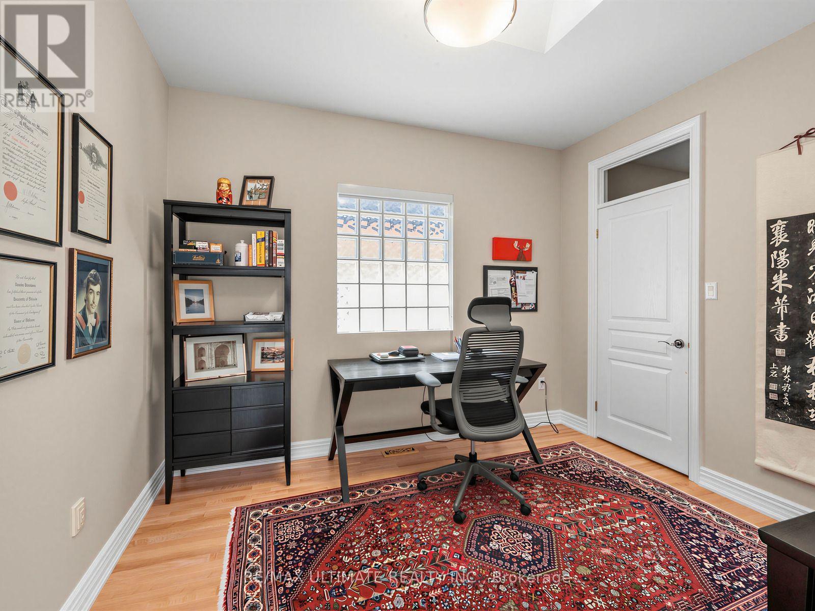 378 MELROSE AVENUE - 18
