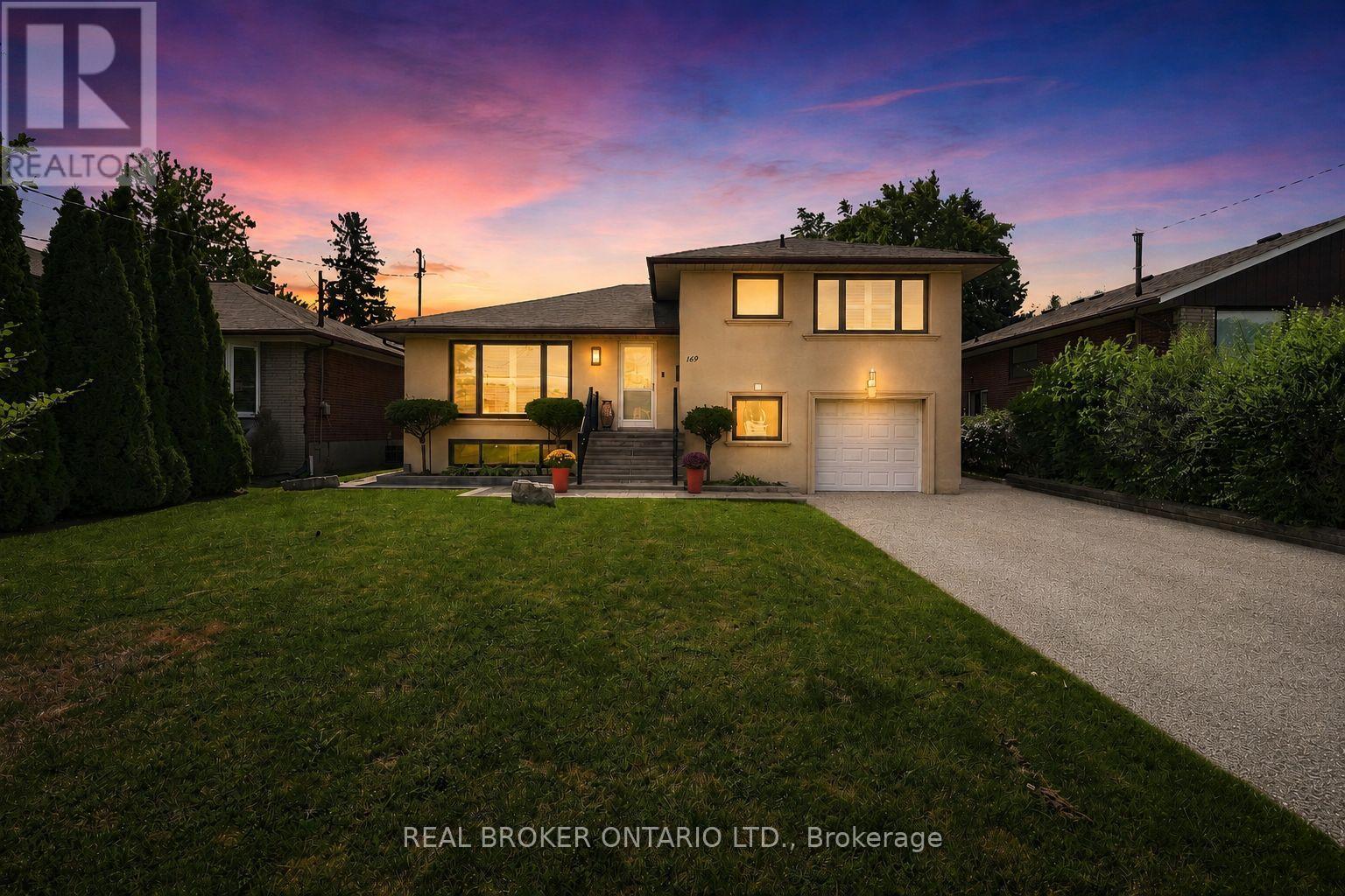 Photo of 169 Kennard Avenue