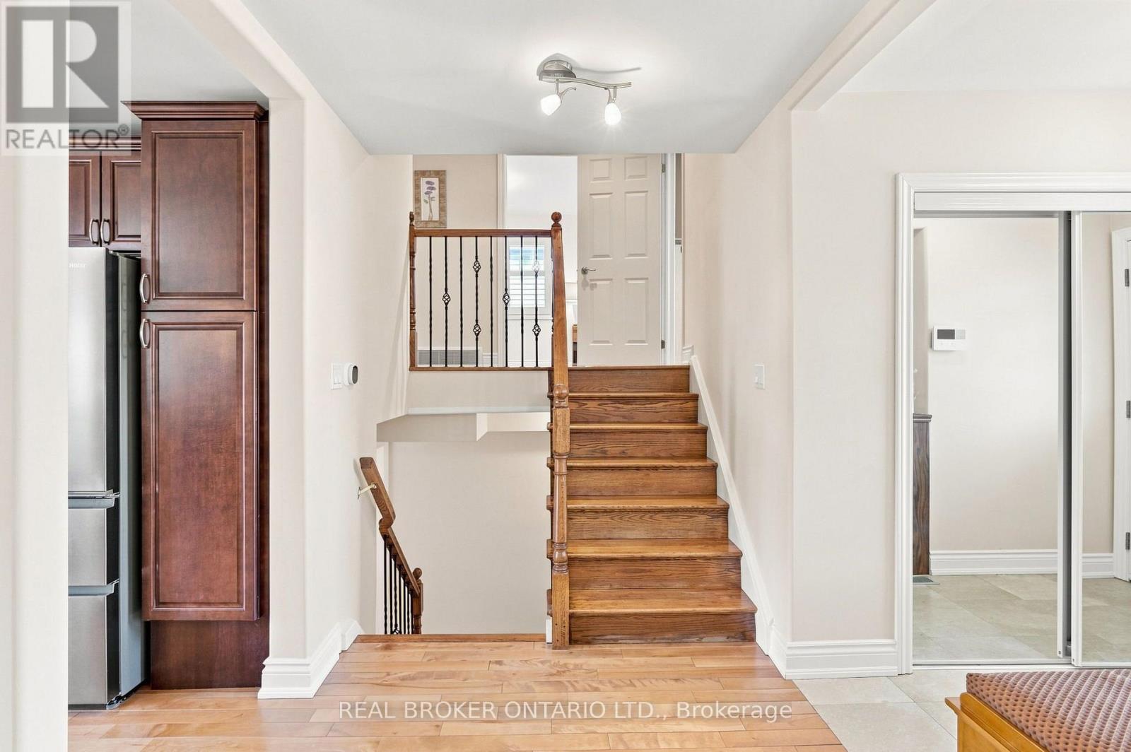 169 KENNARD AVENUE - 12