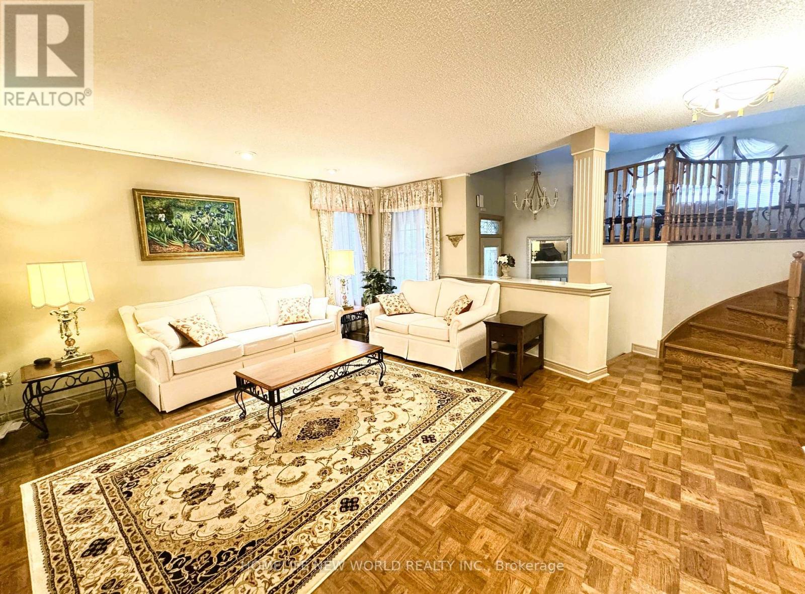 2326 YORKTOWN CIRCLE - 8