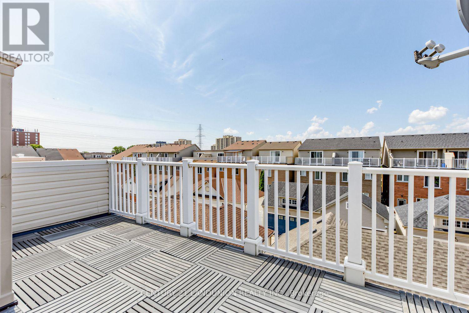 28 HERZBERG GARDENS - Image 30