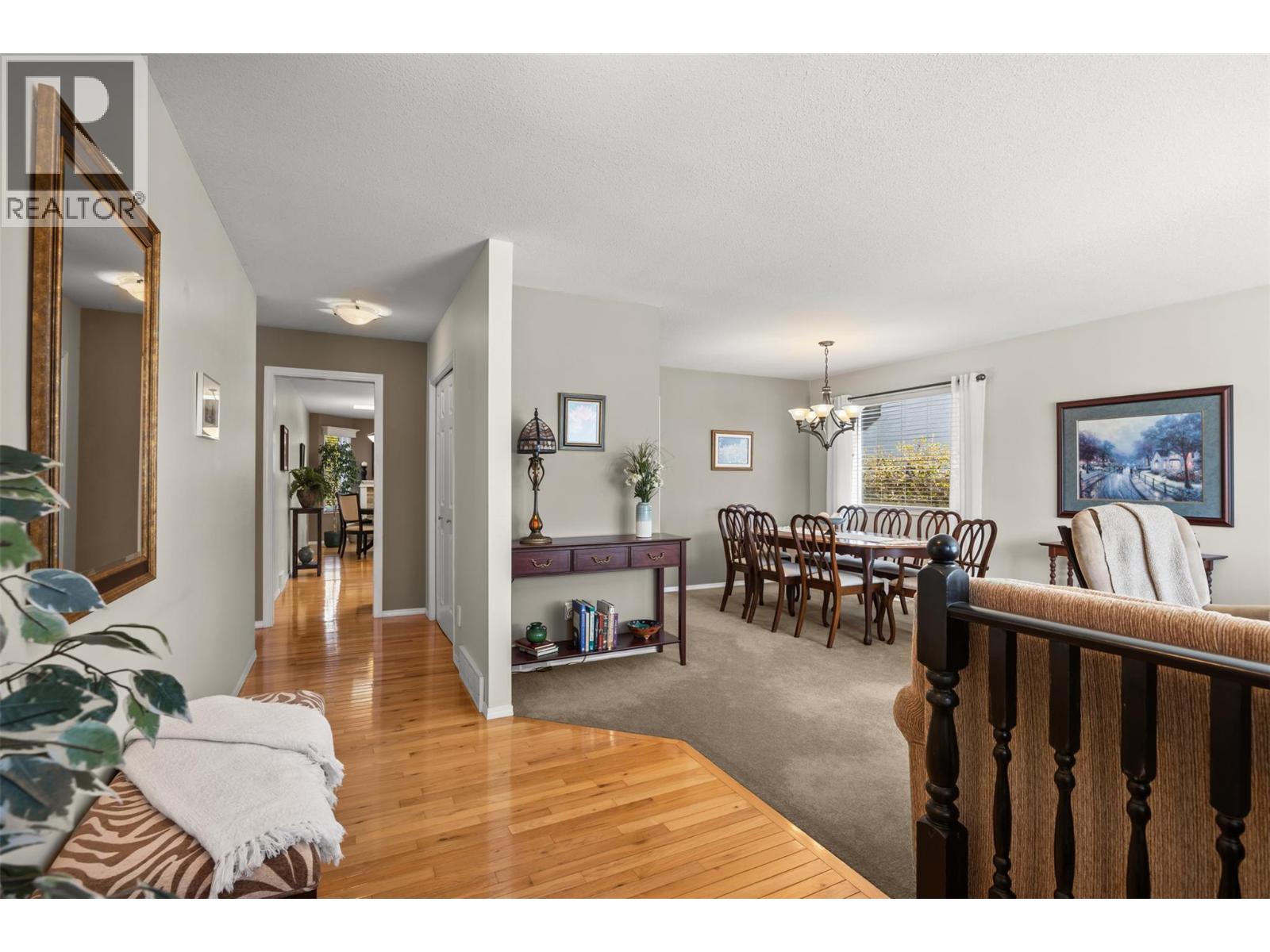 1384 NELSON Place, Kelowna