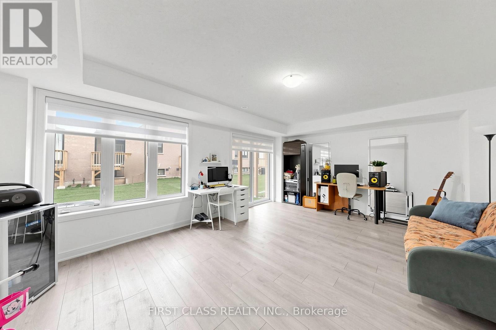 55 RED MAPLE LANE - 6