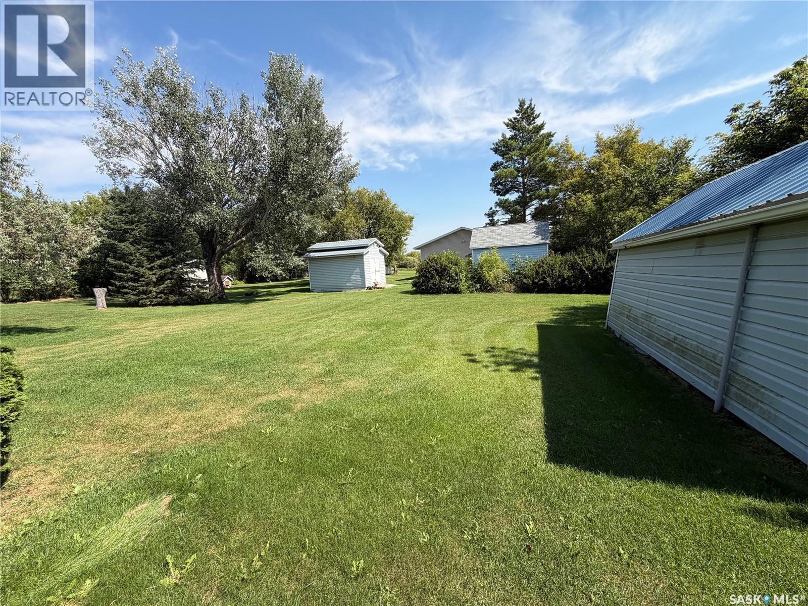 304 Broad STREET N - Image 11