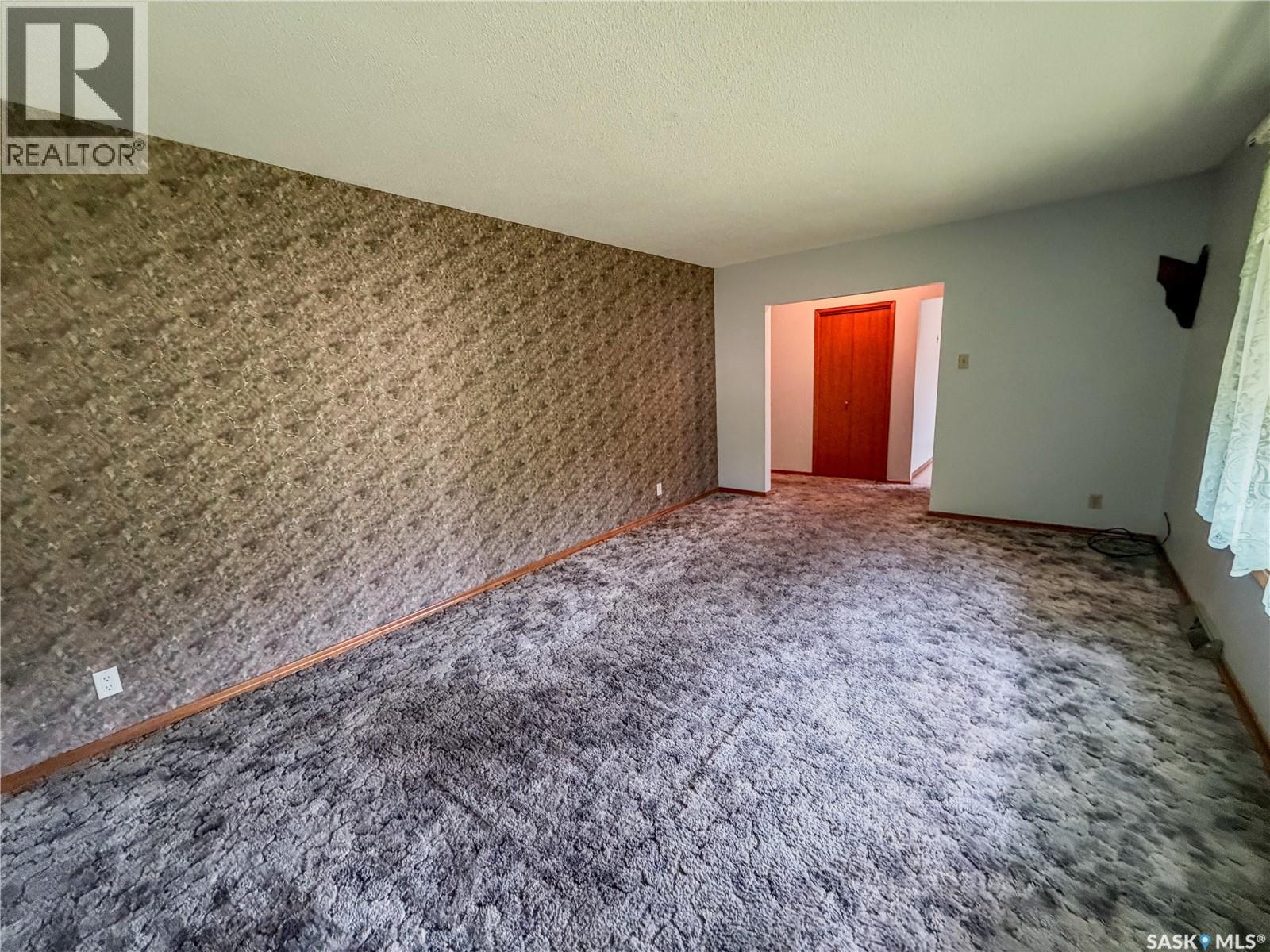 304 Broad STREET N - Image 29