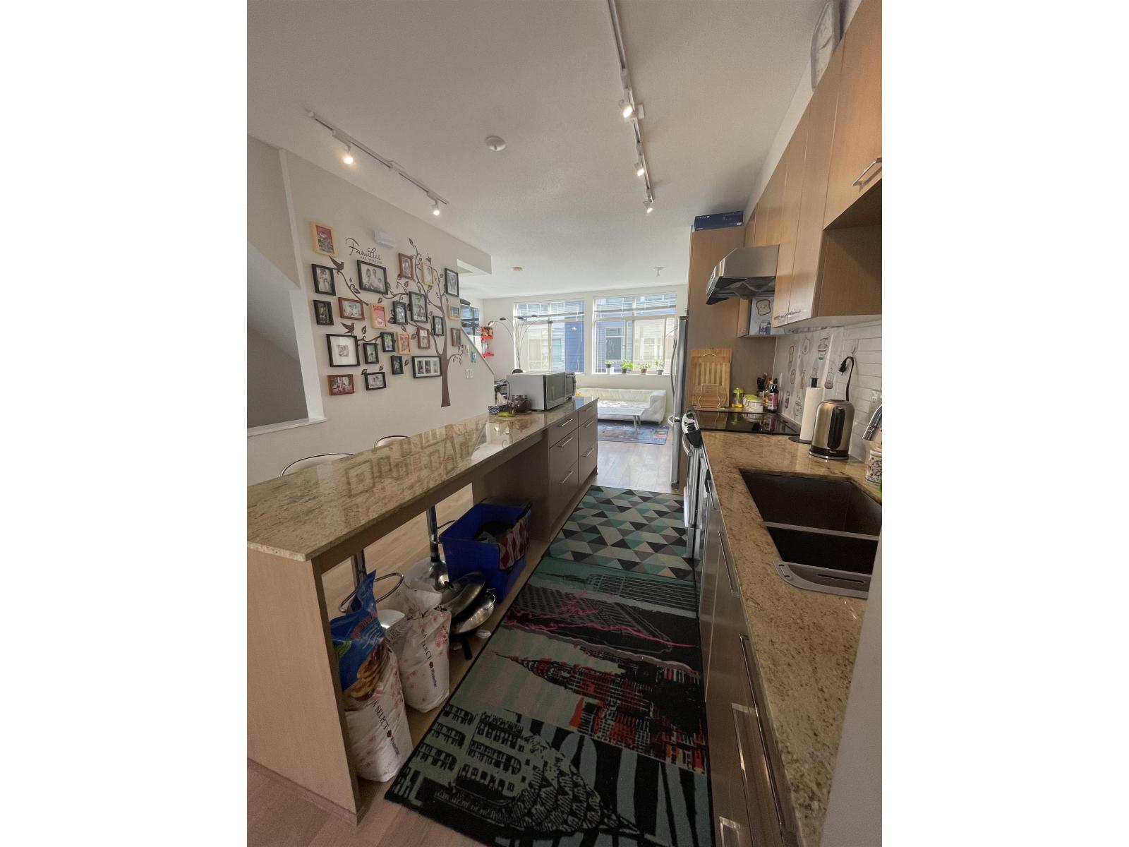 8473 163 STREET, Surrey