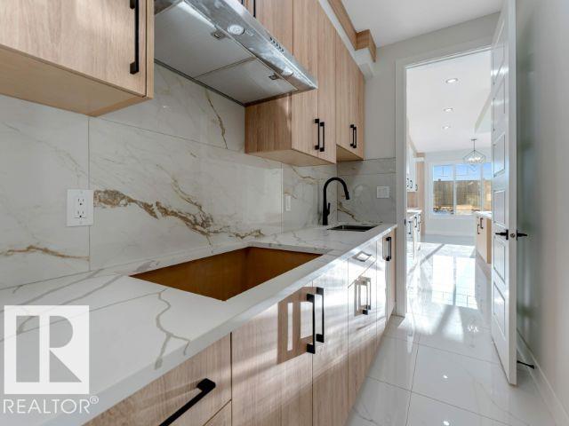 4319 36 ST - 7
