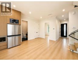 4 6692 Napier Street, Burnaby, BC V5B2C3 Photo 8