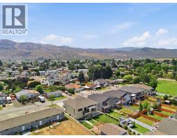 2352 Bossert Avenue, Kamloops, BC V2B4V6 Photo 40