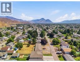 2352 Bossert Avenue, Kamloops, BC V2B4V6 Photo 42