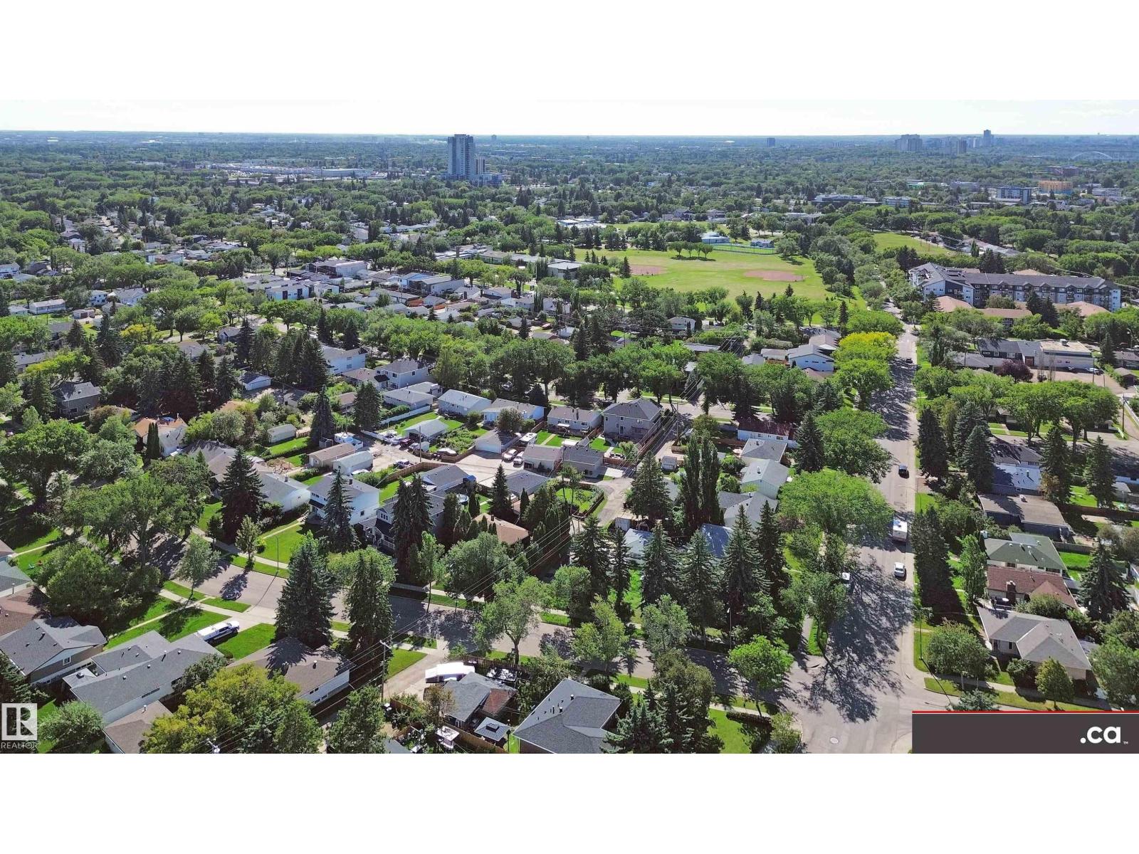 9531 74 ST NW - 66