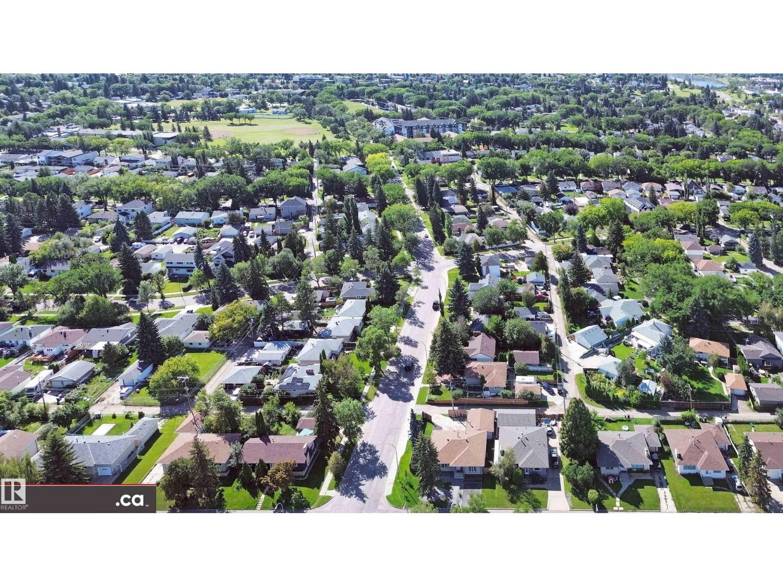 9531 74 ST NW - 67