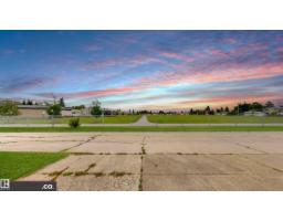 9531 74 St Nw, Edmonton, AB T6B2B7 Photo 52