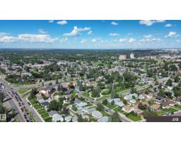 9531 74 St Nw, Edmonton, AB T6B2B7 Photo 59