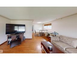 Bedroom 2 - 9531 74 St Nw, Edmonton, AB T6B2B7 Photo 7