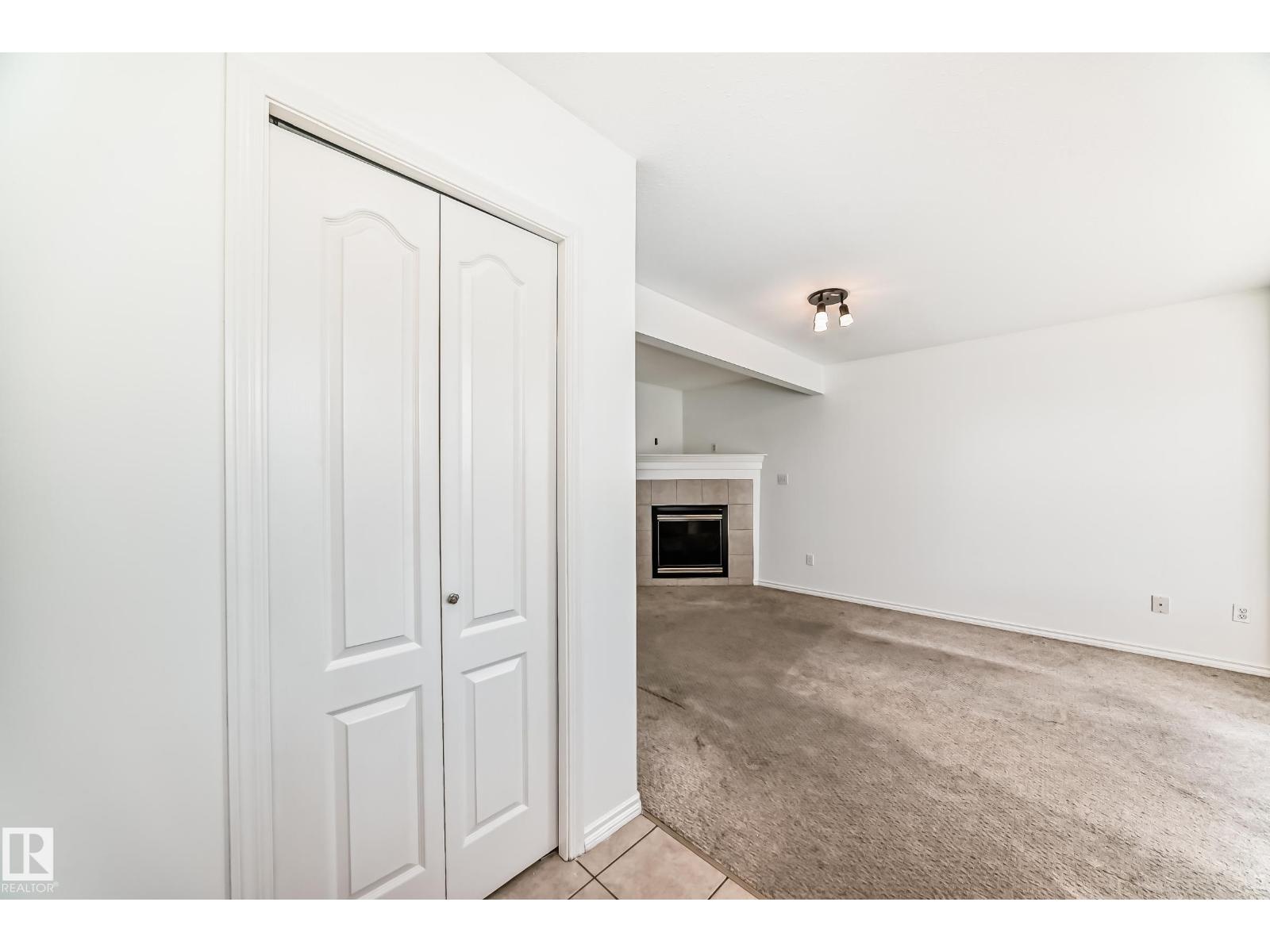 11727 83 St NW photo 5 — MLS® E4505322