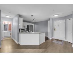 402 12125 75a Avenue, Surrey, BC V3W1B9 Photo 13