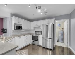 402 12125 75a Avenue, Surrey, BC V3W1B9 Photo 8
