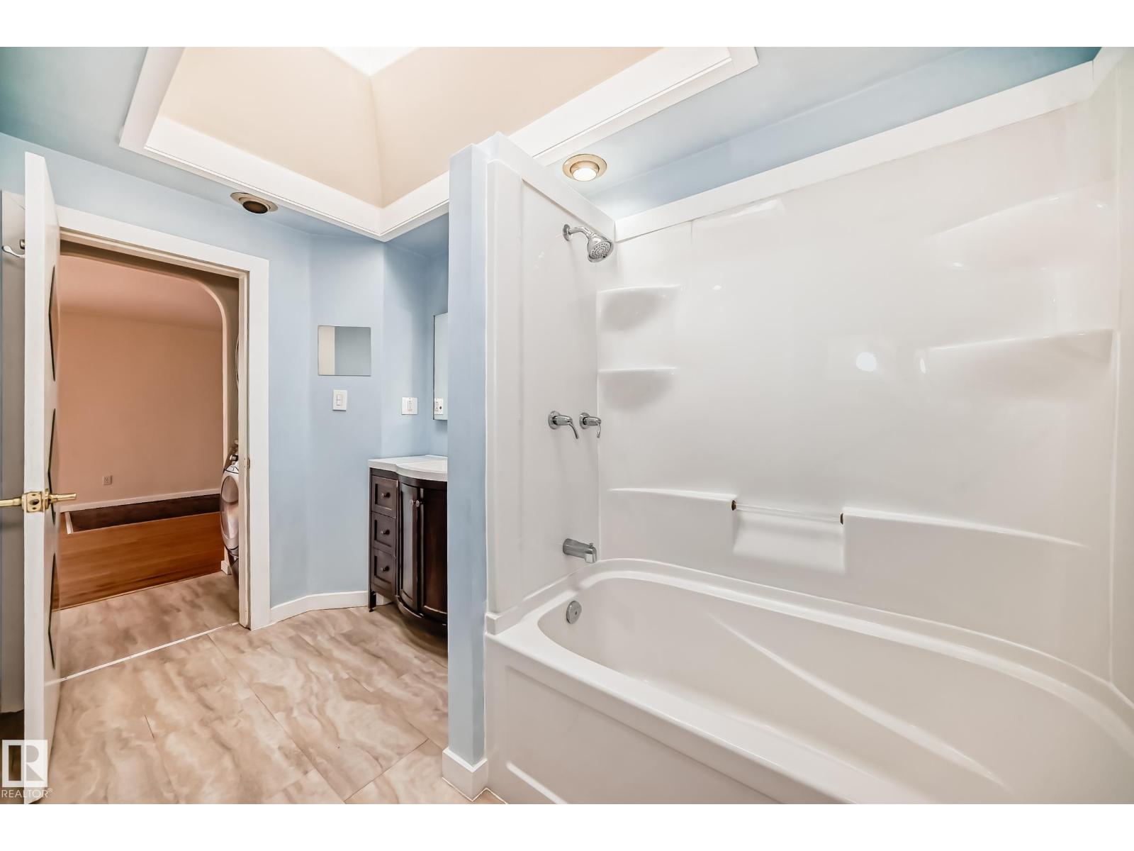 5204 112 AV NW - Image 31