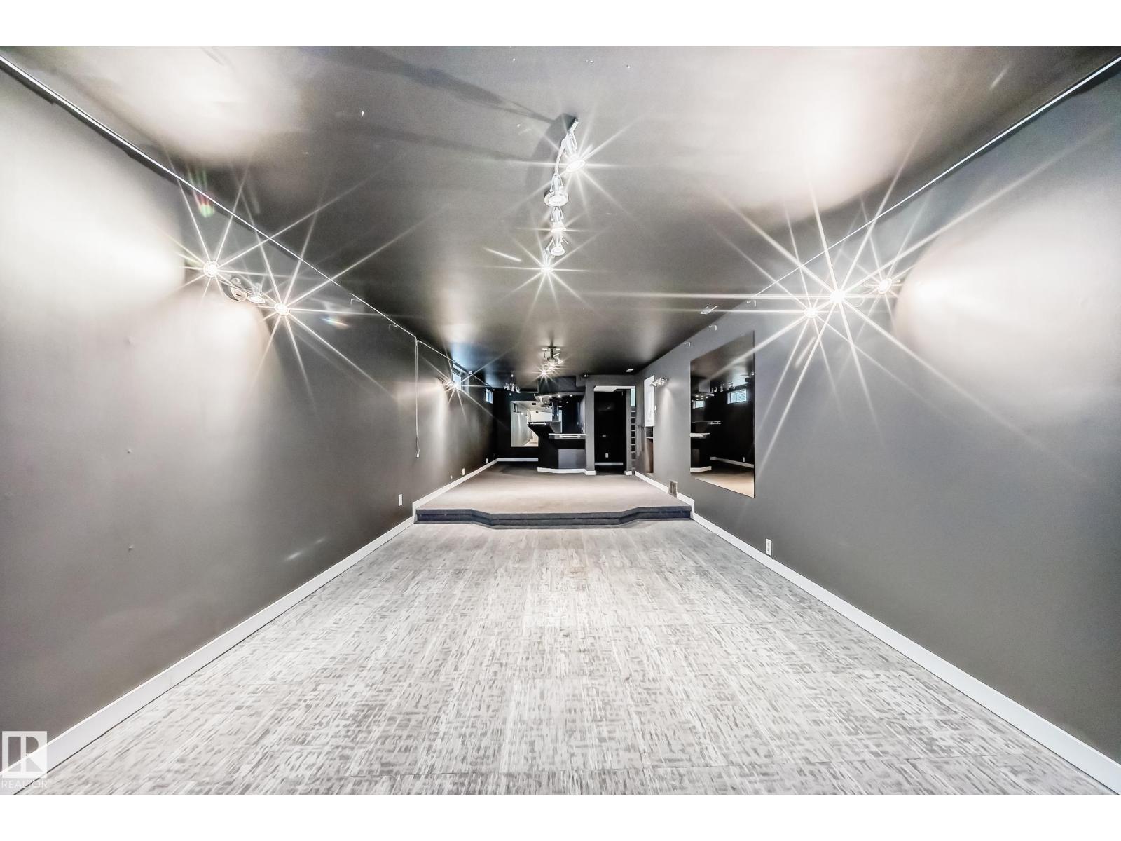 5204 112 AV NW - 22