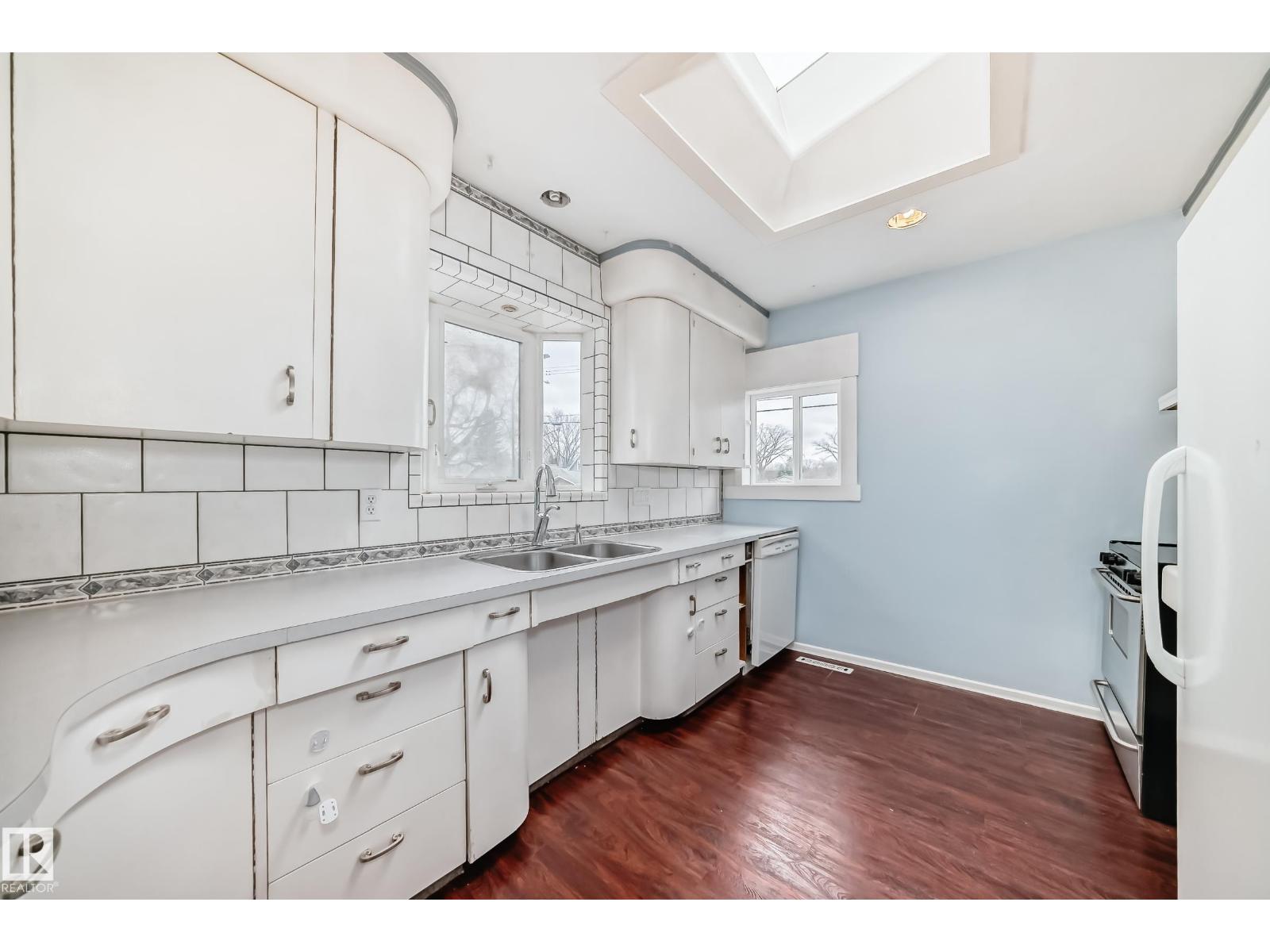 5204 112 AV NW - Image 13