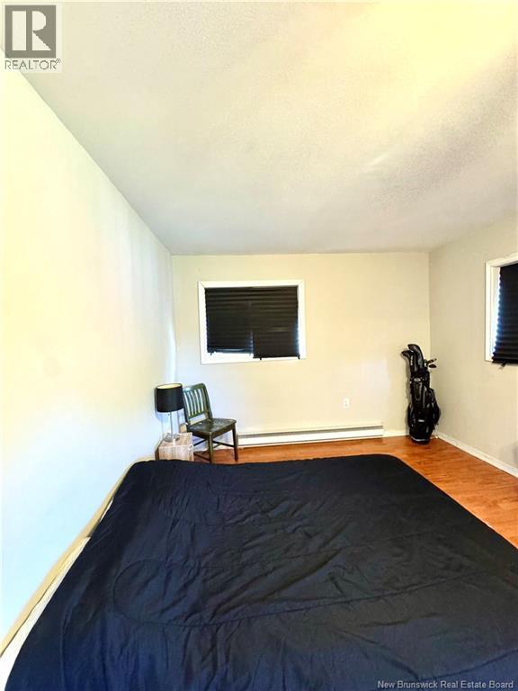 505 Wellington Street - 16