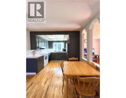 Living room - 505 Wellington Street, Miramichi, NB E1N3L3 Photo 6