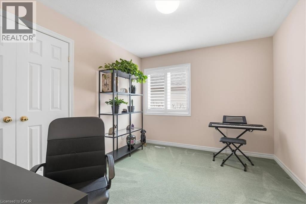 54 WOODCREST Court - 29