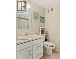 14 Telex, Dieppe, NB E1A8H5 Photo 13