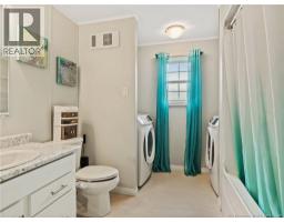 14 Telex, Dieppe, NB E1A8H5 Photo 18