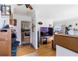 Kitchen - 2123 Church Rd, Sooke, BC V9Z0W7 Photo 10
