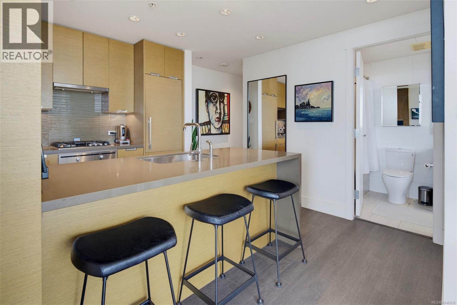 1308 83 Saghalie Road, Victoria