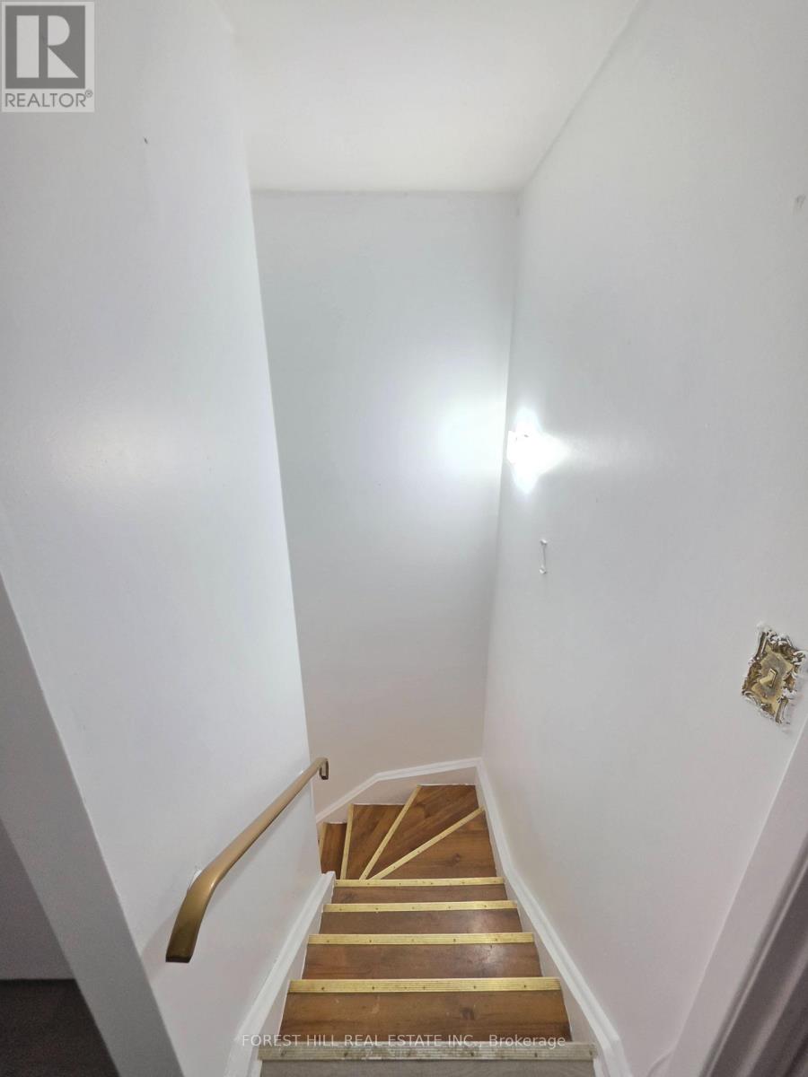 ##19 50 COLEMAN AVENUE - 17