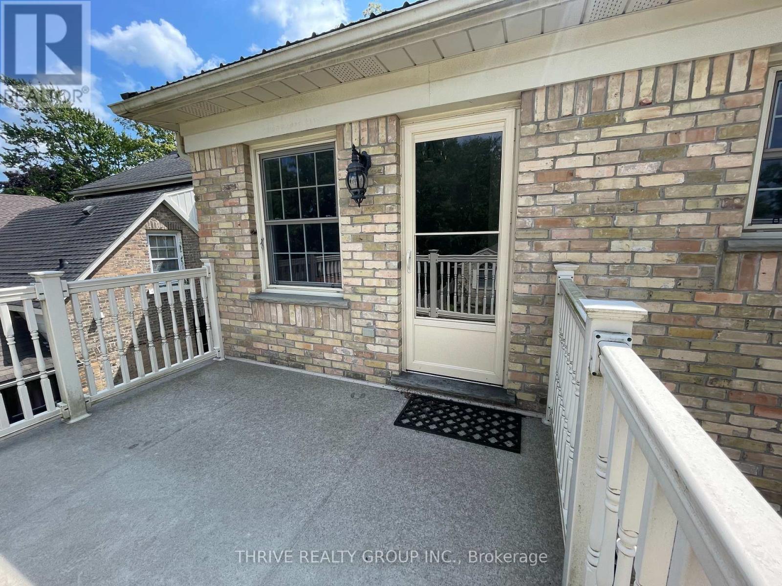 199 Talbot Street West — photo 15