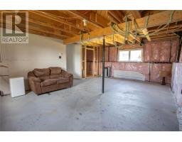 22 Irving Drive thumbnail 20