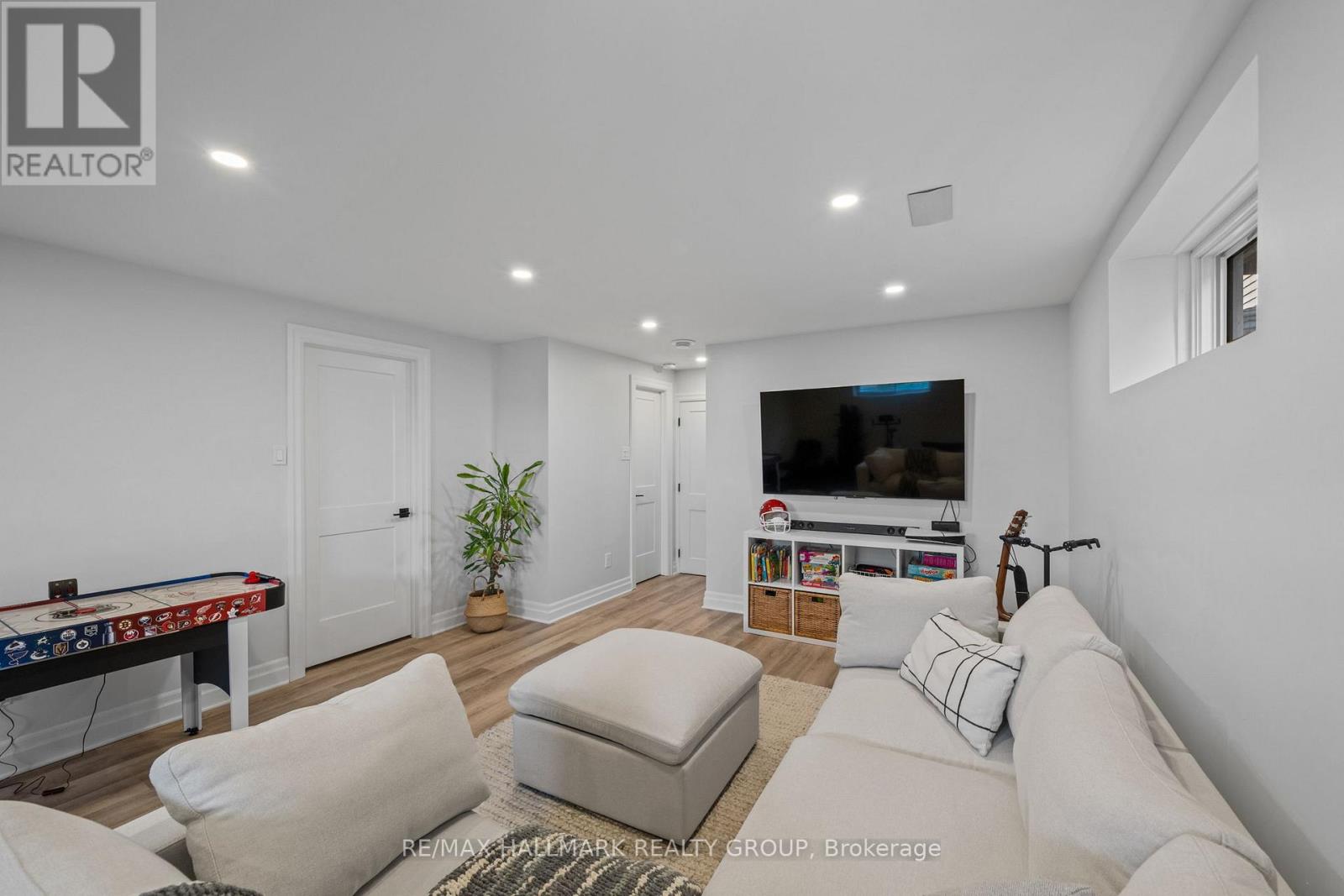 917 ATRIUM RIDGE - Image 36