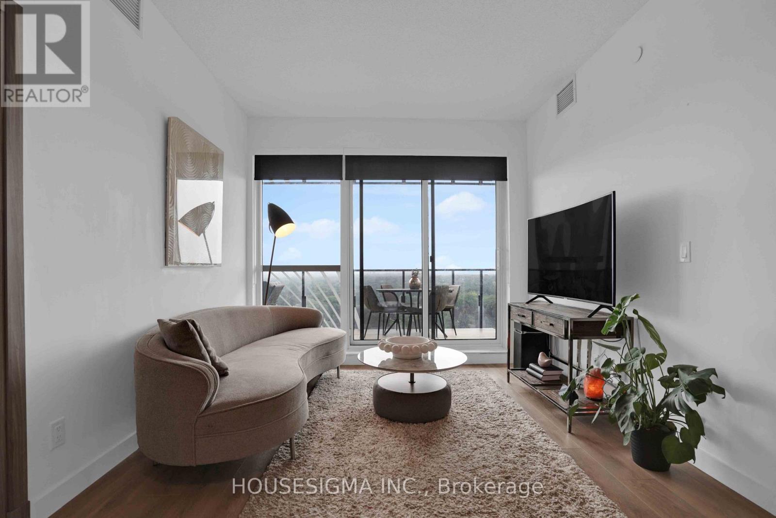 #1803 25 MCMAHON DRIVE - 16