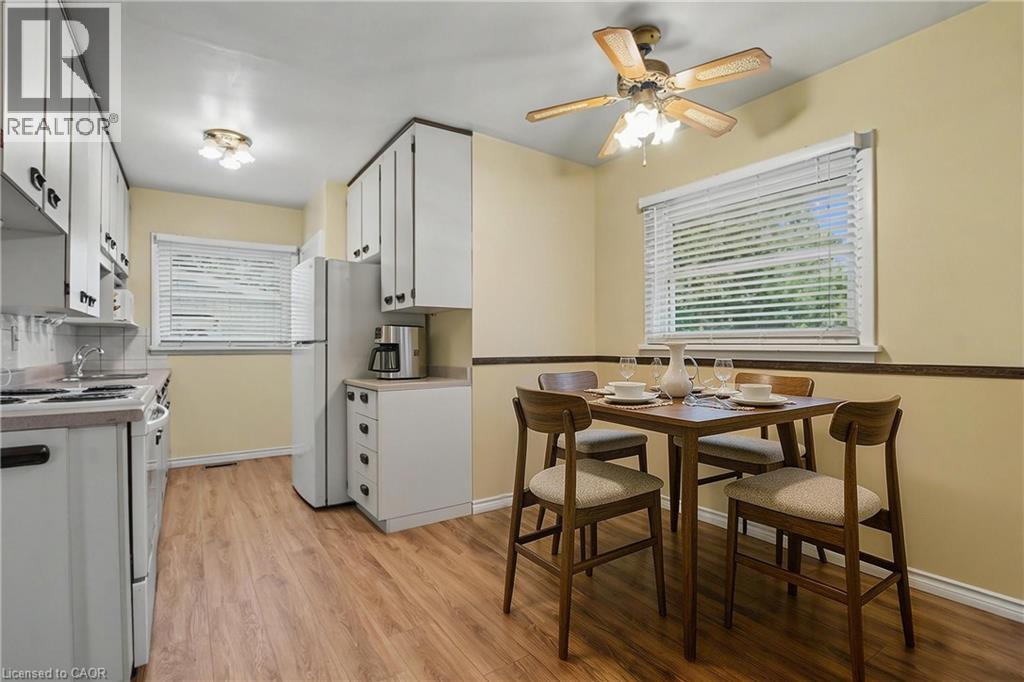 209 S FRANKLIN Street S - Image 10