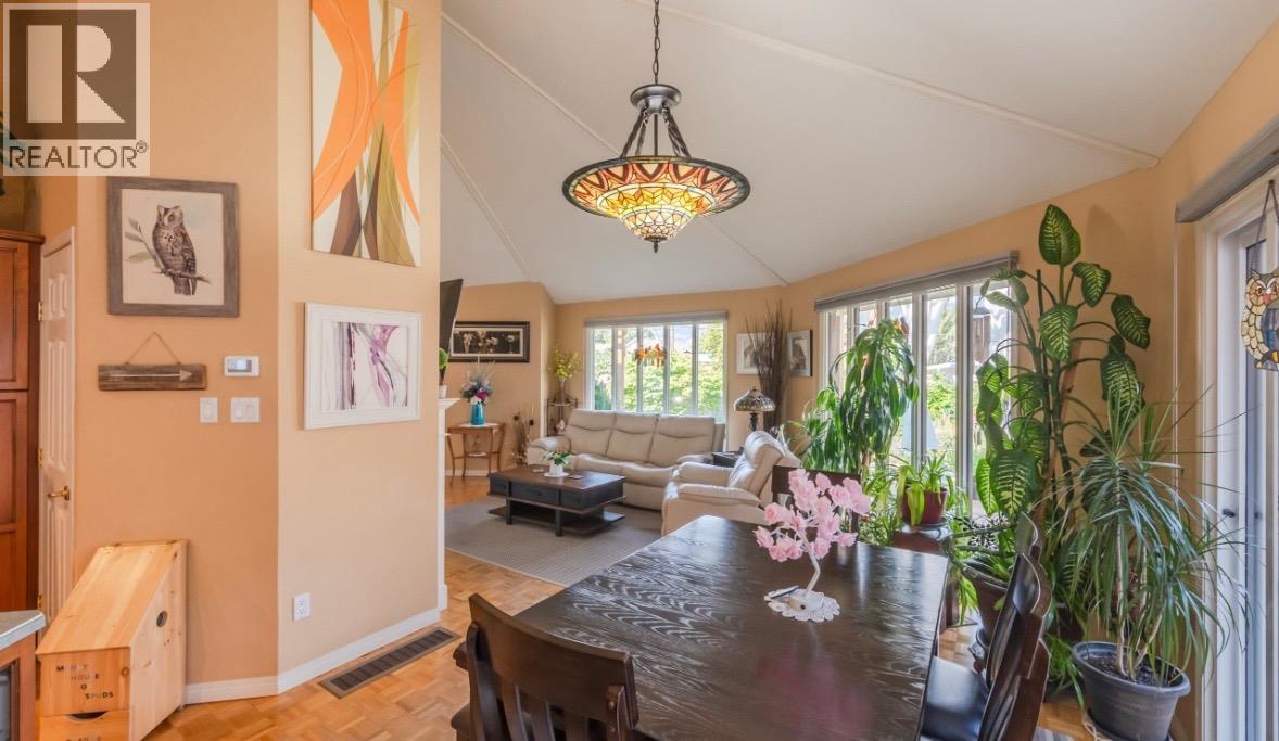  4744 Lakeside Road, Penticton
