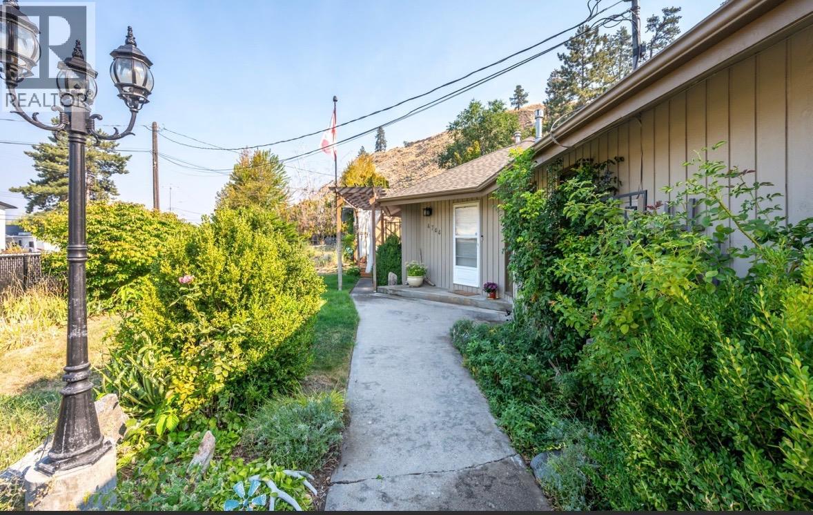  4744 Lakeside Road, Penticton