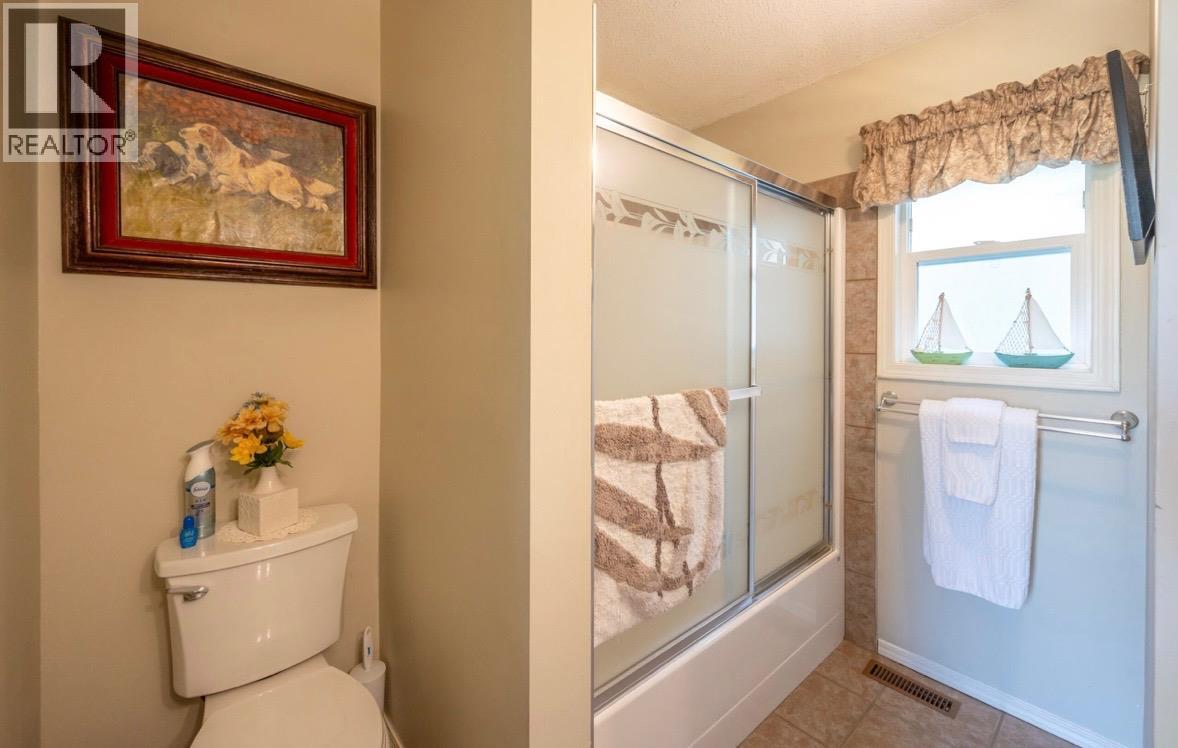  4744 Lakeside Road, Penticton