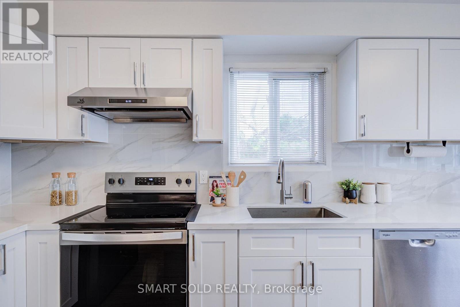 857 MESSENGER MEADOW DRIVE - Image 13