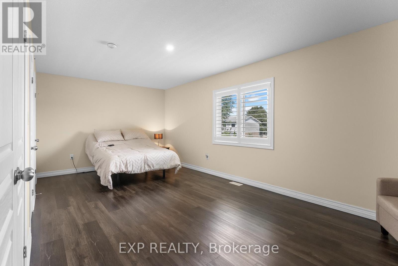 #3 60 CANTERBURY DRIVE - Image 14