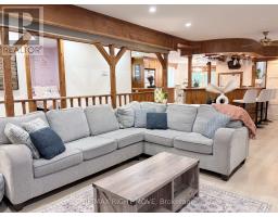 1062 4 Seasons Road, Gravenhurst, ON P0E1N0 Photo 6