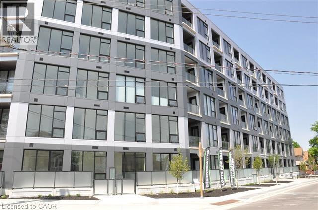 690 W KING Street W Unit# 116 — photo 2