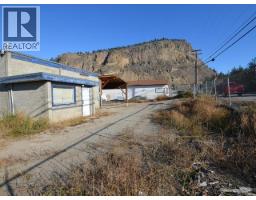 9716 Lenzi Street, Summerland, BC V0H1Z0 Photo 11