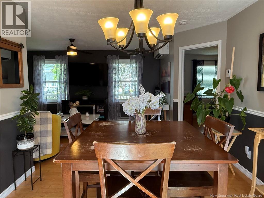 265 Caswell Street - 13