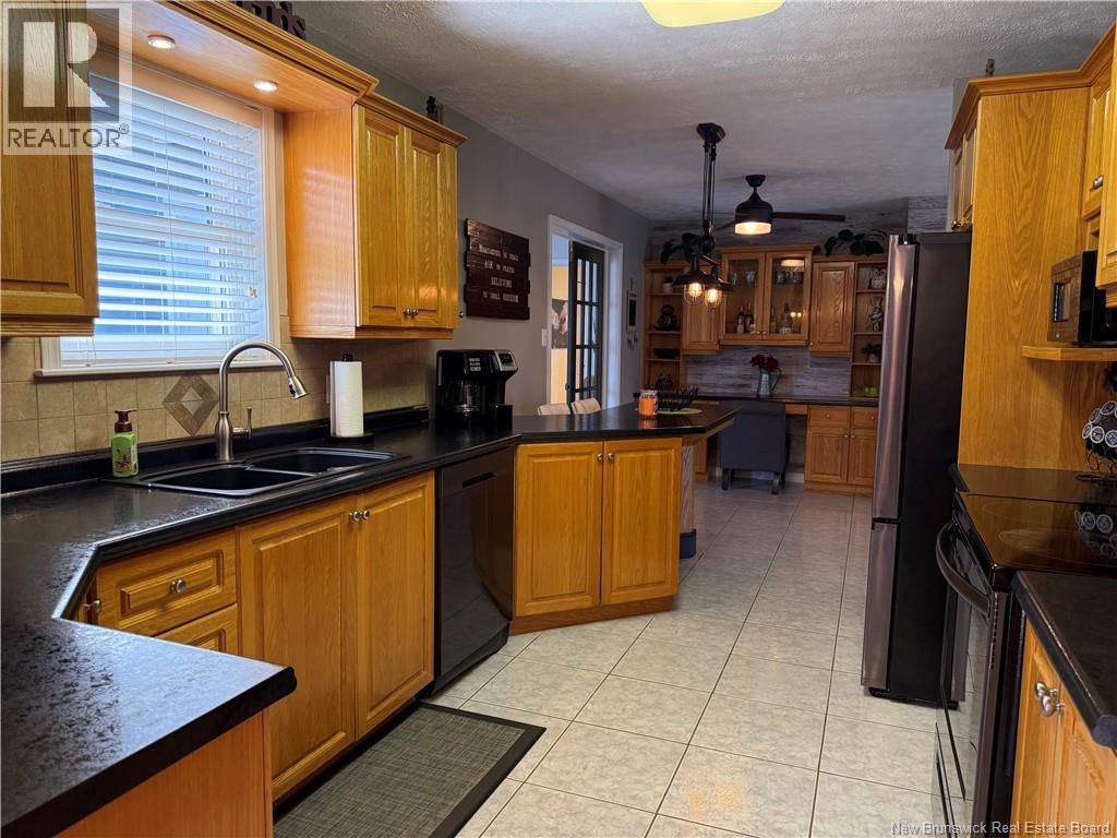 265 Caswell Street - 15