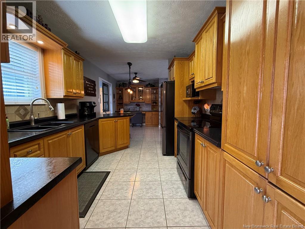 265 Caswell Street - 17